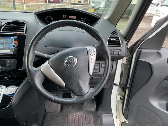 セレナ ハイウェイスターＳ－ＨＶアドバンスドセーフティパック　両側電動スライドドア・衝突軽減ブレーキ・アラウンドビューモニター・スマートキー・プッシュスタート・ナビ・フリップダウンモニター・ＥＴＣ（33枚目）