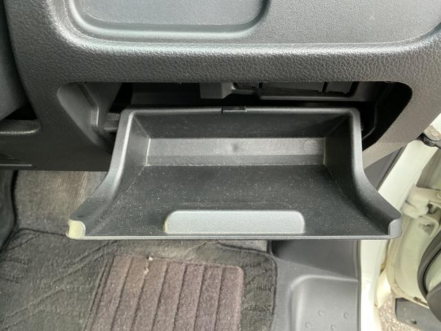 セレナ ハイウェイスターＳ－ＨＶアドバンスドセーフティパック　両側電動スライドドア・衝突軽減ブレーキ・アラウンドビューモニター・スマートキー・プッシュスタート・ナビ・フリップダウンモニター・ＥＴＣ（38枚目）