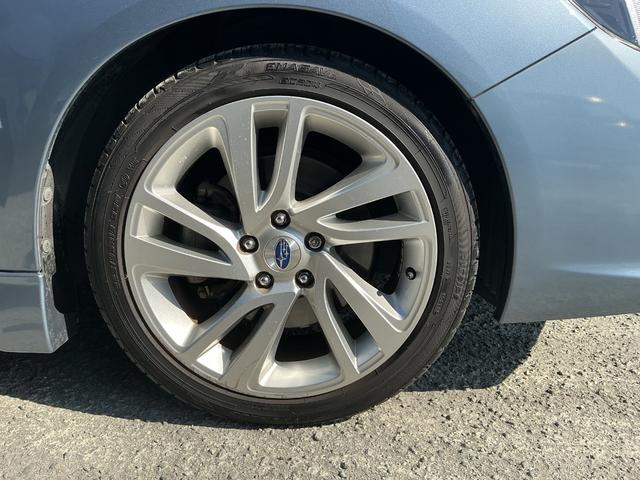 レヴォーグ 1.6GT-Sアイサイト 衝突軽減ブレーキ・純正ナビ・TV・クルーズコントロール・パドルシフト・ETC・バックカメラ・スマートキー・プッシュスタート・ブラインドスポットモニター(17枚目)