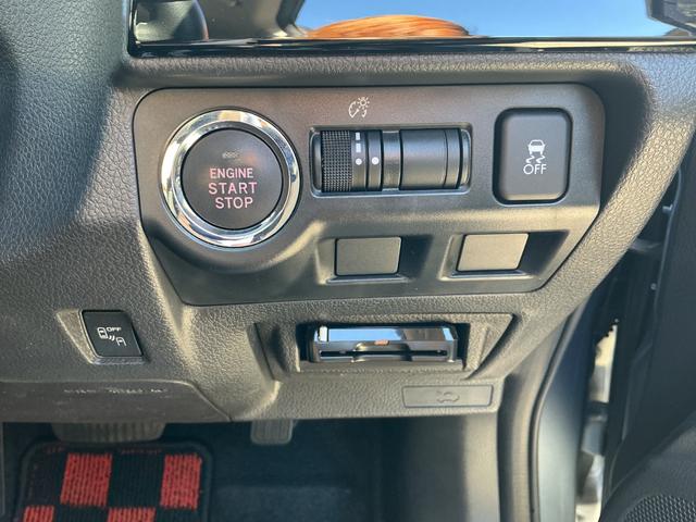 レヴォーグ 1.6GT-Sアイサイト 衝突軽減ブレーキ・純正ナビ・TV・クルーズコントロール・パドルシフト・ETC・バックカメラ・スマートキー・プッシュスタート・ブラインドスポットモニター(32枚目)