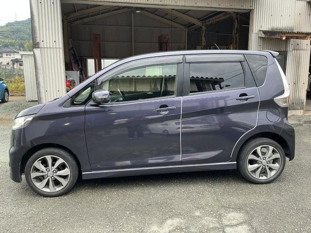 デイズ ハイウェイスター　Ｇ　ナビ・ＴＶ・アラウンドビューモニター・プッシュスタート・スマートキー（9枚目）