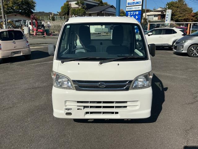 ハイゼットトラック エアコン・パワステスペシャルＶＳ　４ＷＤ・ＭＴ車・ナビ・ＴＶ・ドラレコ（2枚目）