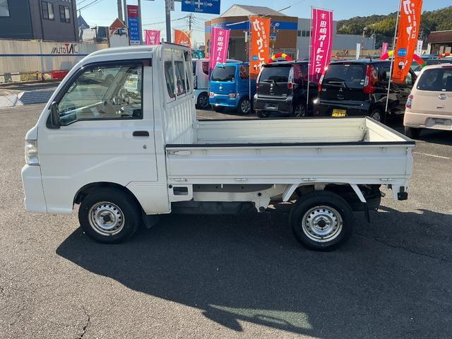 ハイゼットトラック エアコン・パワステスペシャルＶＳ　４ＷＤ・ＭＴ車・ナビ・ＴＶ・ドラレコ（8枚目）