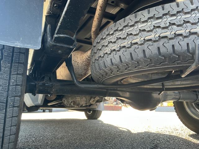 ハイゼットトラック エアコン・パワステスペシャルＶＳ　４ＷＤ・ＭＴ車・ナビ・ＴＶ・ドラレコ（29枚目）