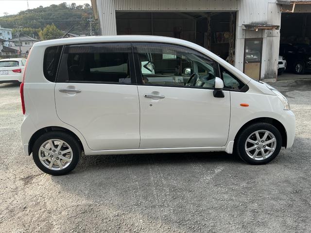 ムーヴ Xリミテッド 走行40000km・純正ナビ・TV・バックカメラ・スマートキー(5枚目)