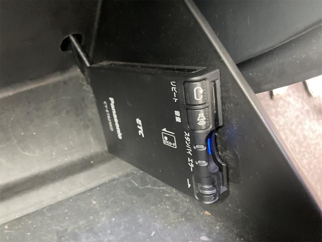 ワゴンＲ ＦＸ－Ｓリミテッド　ドライブレコーダー　ＥＴＣ　ナビ　ＴＶ　スマートキー　電動格納ミラー　ベンチシート　ＡＴ　盗難防止システム　ＣＤ　ＤＶＤ再生　ＵＳＢ　アルミホイール　衝突安全ボディ　エアコン　パワーステアリング（11枚目）