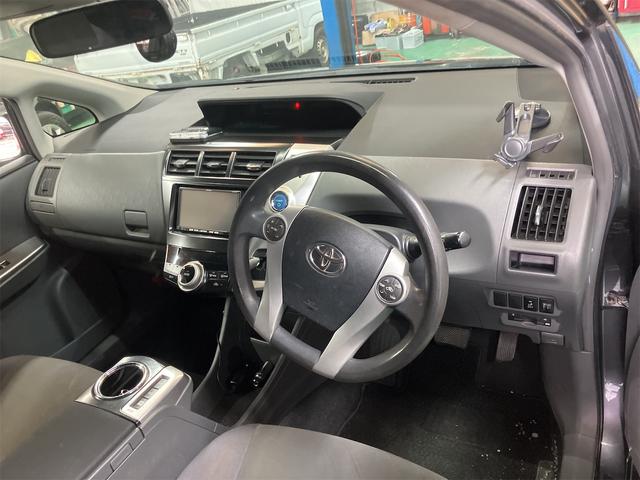 プリウスアルファ ナビ(8枚目)
