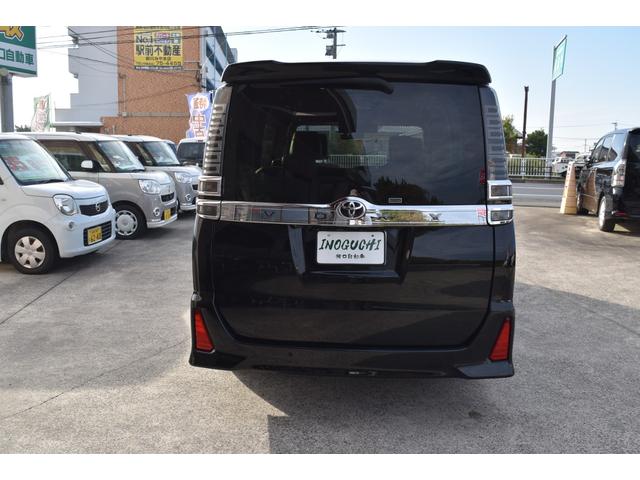 ヴォクシー ZS 煌III 9インチ純正ナビ TV ブルートゥース 純正リヤモニター バックカメラ ETC パーキングセンサー デュアルオートエアコン シートバックテーブル ロールサンシェード 両側パワースライド USBポート(20枚目)