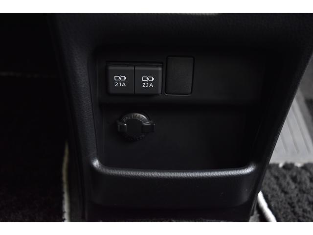 ヴォクシー ZS 煌III 9インチ純正ナビ TV ブルートゥース 純正リヤモニター バックカメラ ETC パーキングセンサー デュアルオートエアコン シートバックテーブル ロールサンシェード 両側パワースライド USBポート(50枚目)