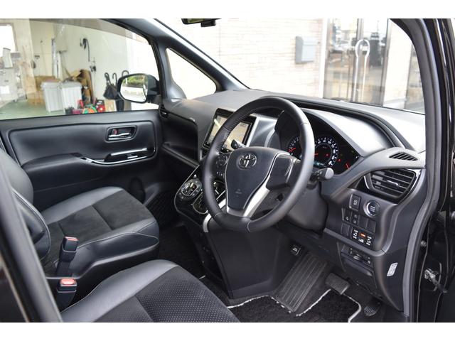 ヴォクシー ZS 煌III 9インチ純正ナビ TV ブルートゥース 純正リヤモニター バックカメラ ETC パーキングセンサー デュアルオートエアコン シートバックテーブル ロールサンシェード 両側パワースライド USBポート(51枚目)