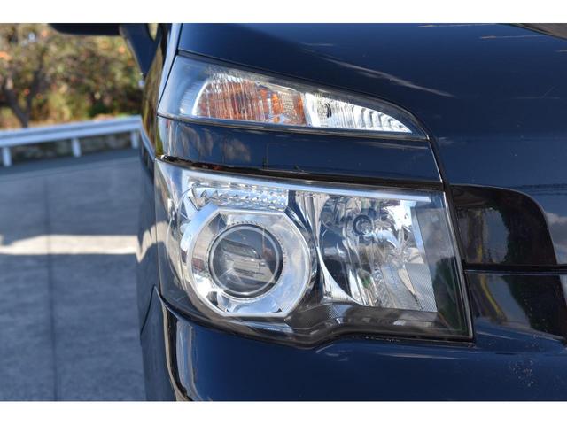 ヴォクシー ZS キーフリー 純正ナビ ワンセグTV ブルートゥース バックカメラ 左側パワースライド オートディスチャージドランプ デュアルオートエアコン パドルシフト オーバーヘッドコンソール 7人乗(14枚目)