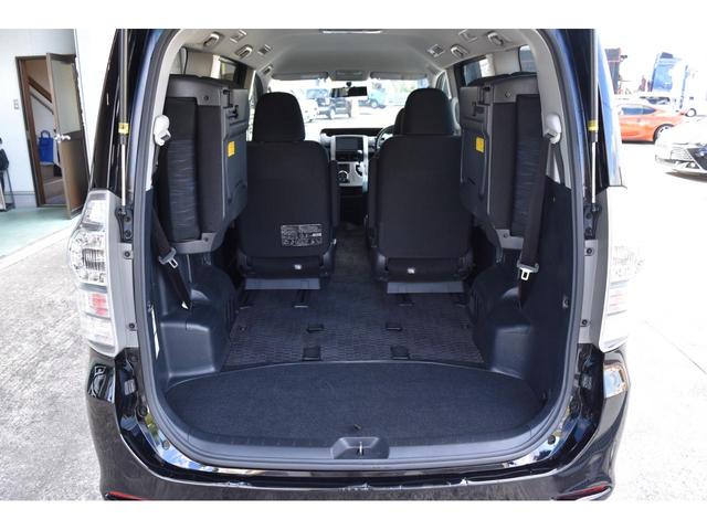 ヴォクシー ZS キーフリー 純正ナビ ワンセグTV ブルートゥース バックカメラ 左側パワースライド オートディスチャージドランプ デュアルオートエアコン パドルシフト オーバーヘッドコンソール 7人乗(17枚目)