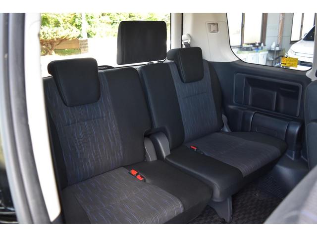 ヴォクシー ZS キーフリー 純正ナビ ワンセグTV ブルートゥース バックカメラ 左側パワースライド オートディスチャージドランプ デュアルオートエアコン パドルシフト オーバーヘッドコンソール 7人乗(20枚目)