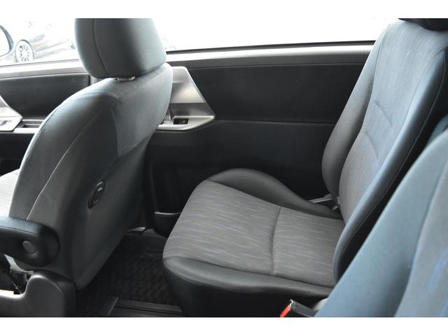 ヴォクシー ZS キーフリー 純正ナビ ワンセグTV ブルートゥース バックカメラ 左側パワースライド オートディスチャージドランプ デュアルオートエアコン パドルシフト オーバーヘッドコンソール 7人乗(23枚目)