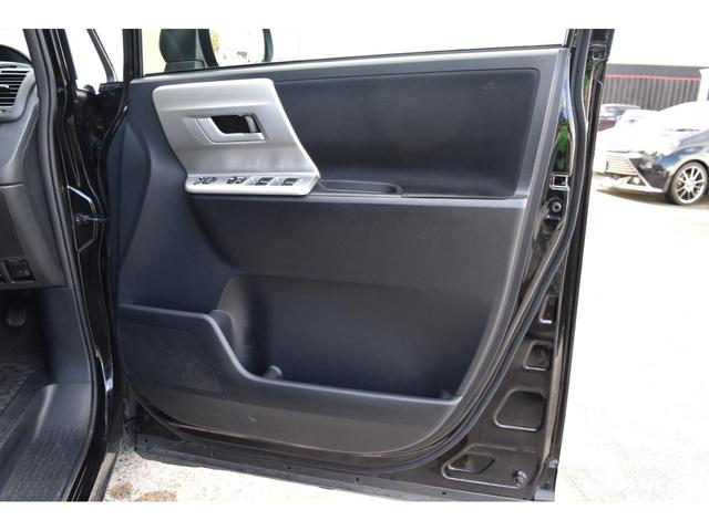 ヴォクシー ZS キーフリー 純正ナビ ワンセグTV ブルートゥース バックカメラ 左側パワースライド オートディスチャージドランプ デュアルオートエアコン パドルシフト オーバーヘッドコンソール 7人乗(39枚目)