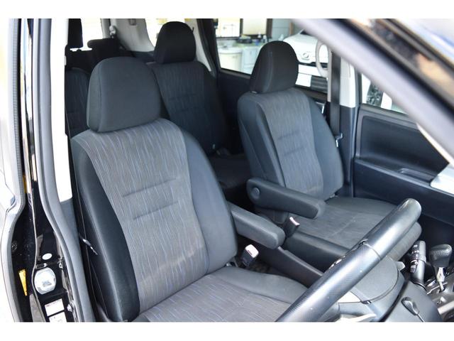 ヴォクシー ZS キーフリー 純正ナビ ワンセグTV ブルートゥース バックカメラ 左側パワースライド オートディスチャージドランプ デュアルオートエアコン パドルシフト オーバーヘッドコンソール 7人乗(40枚目)