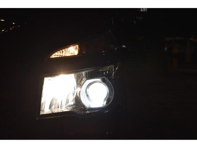 ヴォクシー ZS キーフリー 純正ナビ ワンセグTV ブルートゥース バックカメラ 左側パワースライド オートディスチャージドランプ デュアルオートエアコン パドルシフト オーバーヘッドコンソール 7人乗(52枚目)