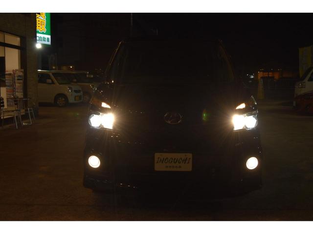 ヴォクシー ZS キーフリー 純正ナビ ワンセグTV ブルートゥース バックカメラ 左側パワースライド オートディスチャージドランプ デュアルオートエアコン パドルシフト オーバーヘッドコンソール 7人乗(56枚目)