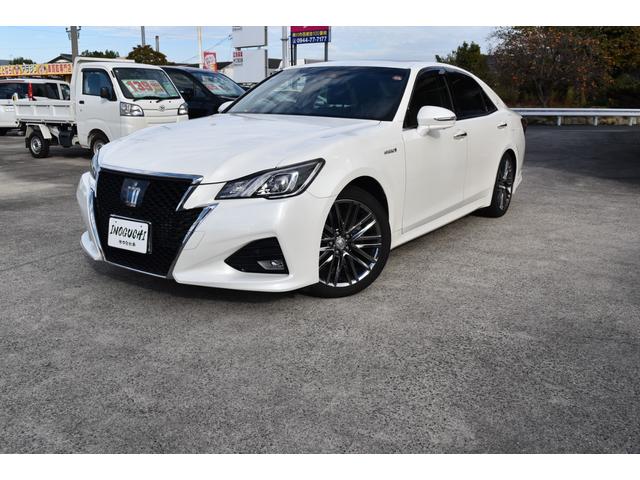 クラウンハイブリッド アスリートS 純正ディスプレイ パノラミックビュー サンルーフ セーフティセンス クリアランスソナー シートベンチレーション ステアリングヒーター オートエアコン LEDヘッドライト パワーシート LDA クルコン(13枚目)