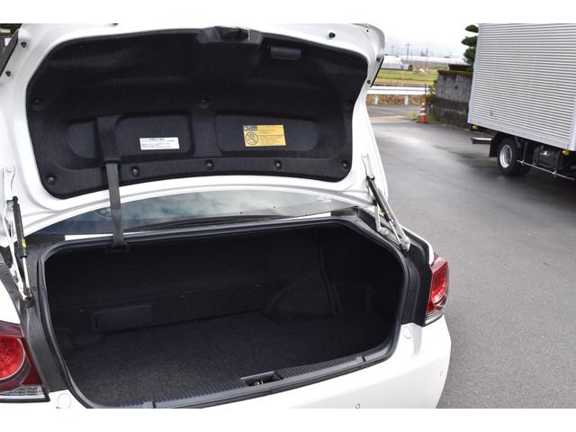 クラウンハイブリッド アスリートS 純正ディスプレイ パノラミックビュー サンルーフ セーフティセンス クリアランスソナー シートベンチレーション ステアリングヒーター オートエアコン LEDヘッドライト パワーシート LDA クルコン(17枚目)