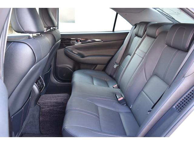 クラウンハイブリッド アスリートS 純正ディスプレイ パノラミックビュー サンルーフ セーフティセンス クリアランスソナー シートベンチレーション ステアリングヒーター オートエアコン LEDヘッドライト パワーシート LDA クルコン(22枚目)