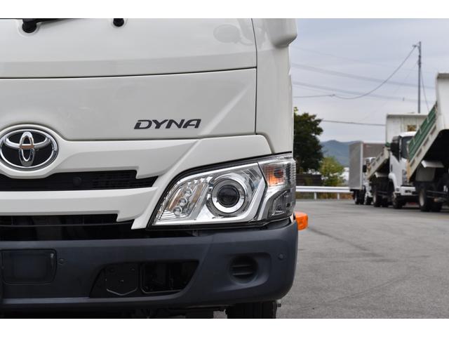 ダイナトラック フルジャストロー　衝突被害軽減ブレーキ　アイドルストップ　バックカメラ　Ｆコーナーセンサー　ＥＴＣ　左電動格納ミラー　パワーウィンドウ　集中ドアロック　２トン　２ｔ　ＡＴ　オートマ　リヤダブルタイヤ（28枚目）