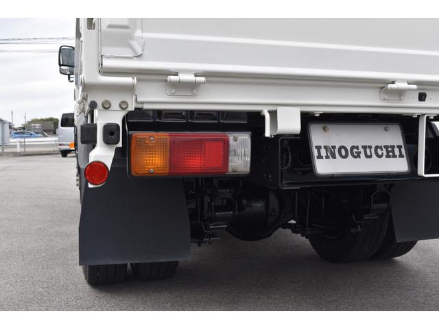 ダイナトラック フルジャストロー　衝突被害軽減ブレーキ　アイドルストップ　バックカメラ　Ｆコーナーセンサー　ＥＴＣ　左電動格納ミラー　パワーウィンドウ　集中ドアロック　２トン　２ｔ　ＡＴ　オートマ　リヤダブルタイヤ（31枚目）