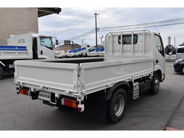 ダイナトラック フルジャストロー　衝突被害軽減ブレーキ　アイドルストップ　バックカメラ　Ｆコーナーセンサー　ＥＴＣ　左電動格納ミラー　パワーウィンドウ　集中ドアロック　２トン　２ｔ　ＡＴ　オートマ　リヤダブルタイヤ（56枚目）