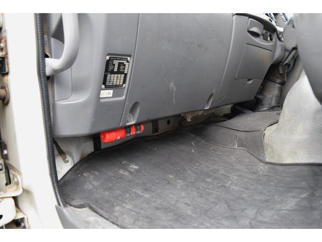 フォワード 4トンダンプ・4tダンプ・6速マニュアル・6MT・コボレーン エアバック ABS 左電動格納ミラー(50枚目)