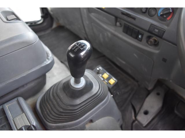 フォワード 4トンダンプ・4tダンプ・6速マニュアル・6MT・電動コボレーン・左電動格納ミラー・荷台ピン(12枚目)