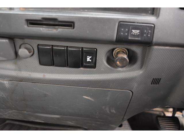 フォワード 4トンダンプ・4tダンプ・6速マニュアル・6MT・電動コボレーン・左電動格納ミラー・荷台ピン(15枚目)