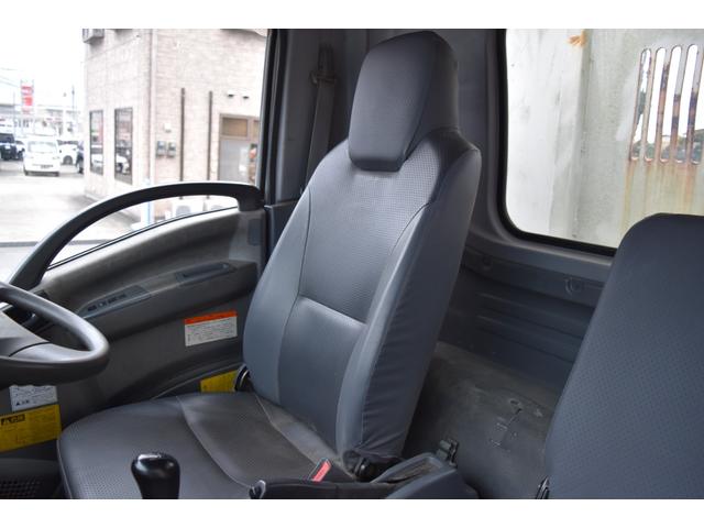 フォワード 4トンダンプ・4tダンプ・6速マニュアル・6MT・電動コボレーン・左電動格納ミラー・荷台ピン(31枚目)