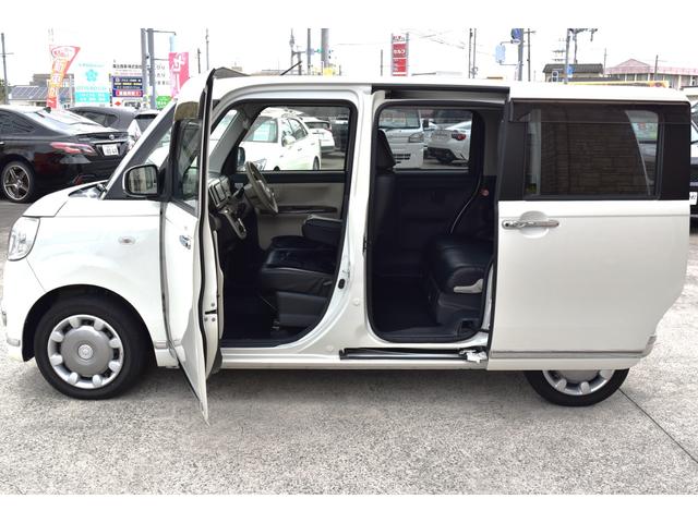 ムーヴキャンバス Ｇメイクアップ　ＳＡＩＩ　ナビ　ＴＶ　ブルートゥース　バックカメラ　キーフリー　両側パワースライドドア　オートＬＥＤヘッドライト　オートエアコン　スマートアシスト　アイドルストップ　オートリトラクトミラー　後部座席下収納ＢＯＸ（26枚目）