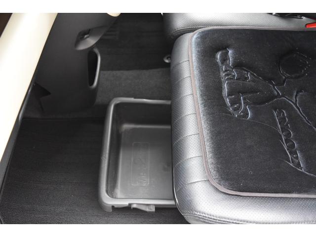 ムーヴキャンバス Ｇメイクアップ　ＳＡＩＩ　ナビ　ＴＶ　ブルートゥース　バックカメラ　キーフリー　両側パワースライドドア　オートＬＥＤヘッドライト　オートエアコン　スマートアシスト　アイドルストップ　オートリトラクトミラー　後部座席下収納ＢＯＸ（35枚目）