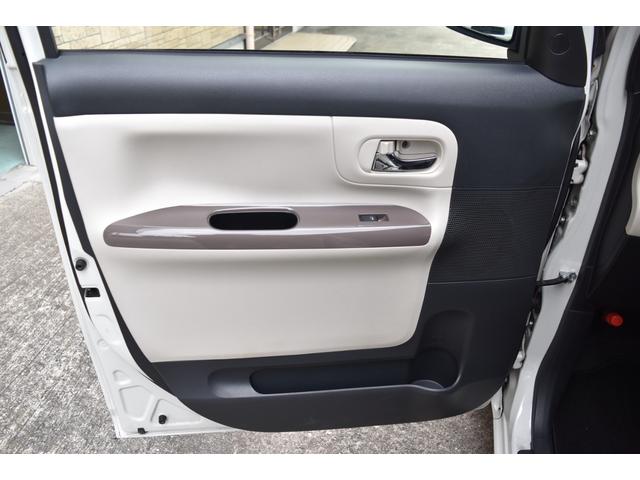 ムーヴキャンバス Ｇメイクアップ　ＳＡＩＩ　ナビ　ＴＶ　ブルートゥース　バックカメラ　キーフリー　両側パワースライドドア　オートＬＥＤヘッドライト　オートエアコン　スマートアシスト　アイドルストップ　オートリトラクトミラー　後部座席下収納ＢＯＸ（37枚目）