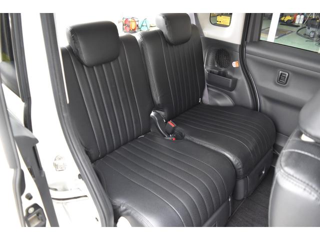 ムーヴキャンバス Ｇメイクアップ　ＳＡＩＩ　ナビ　ＴＶ　ブルートゥース　バックカメラ　キーフリー　両側パワースライドドア　オートＬＥＤヘッドライト　オートエアコン　スマートアシスト　アイドルストップ　オートリトラクトミラー　後部座席下収納ＢＯＸ（50枚目）