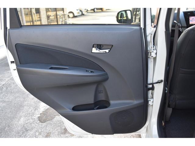 ムーヴ カスタム　Ｘ　ＶＳ　キーフリー　アイドリングストップ　オートライト　フォグランプ　オートエアコン　アクセサリーソケット　ナビ　ＴＶ　ブルートゥース　ＥＴＣ　社外革調シートカバー　助手席下収納ＢＯＸ　電動格納ミラー（40枚目）