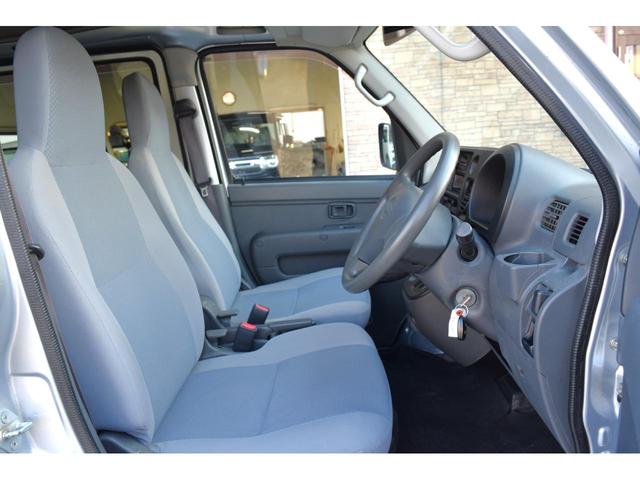 ハイゼットカーゴ DX キーレス オーバーヘッドシェルフ アクセサリーソケット 純正ラジオ パワステ エアコン パワーウィンドウ(8枚目)