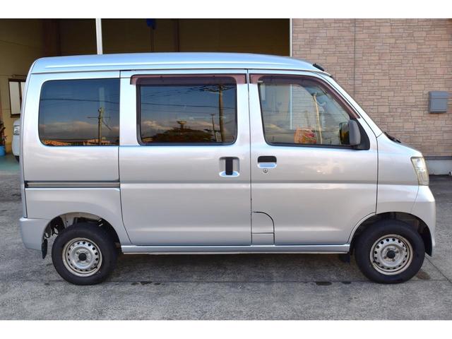 ハイゼットカーゴ DX キーレス オーバーヘッドシェルフ アクセサリーソケット 純正ラジオ パワステ エアコン パワーウィンドウ(16枚目)