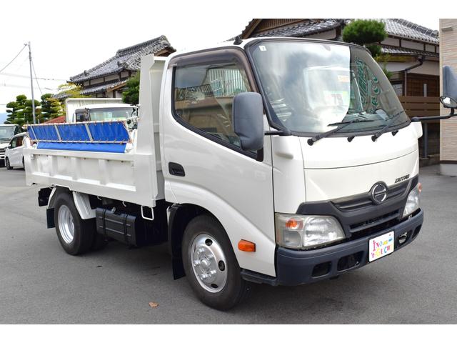 デュトロ 全低床ダンプ 3トン 3t ダンプ 全低床 荷台塗装済み MT 5速マニュアル ETC コボレーン エアバック 左電動格納ミラー 荷台フックピン(12枚目)