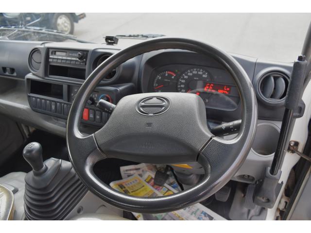 デュトロ 全低床ダンプ 3トン 3t ダンプ 全低床 荷台塗装済み MT 5速マニュアル ETC コボレーン エアバック 左電動格納ミラー 荷台フックピン(25枚目)