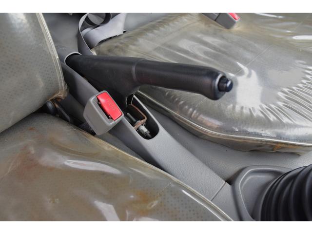 デュトロ 全低床ダンプ 3トン 3t ダンプ 全低床 荷台塗装済み MT 5速マニュアル ETC コボレーン エアバック 左電動格納ミラー 荷台フックピン(28枚目)