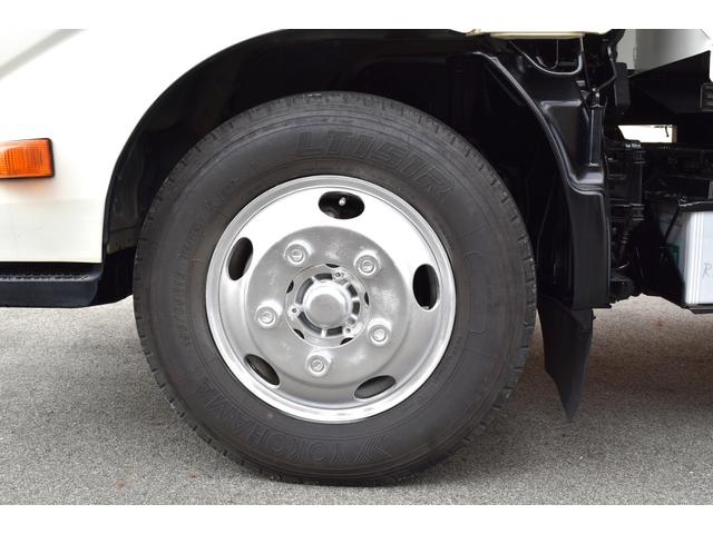デュトロ 全低床ダンプ 3トン 3t ダンプ 全低床 荷台塗装済み MT 5速マニュアル ETC コボレーン エアバック 左電動格納ミラー 荷台フックピン(70枚目)