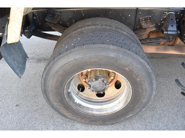 ヒノレンジャー 4トンダンプ・4tダンプ・6速マニュアル・6MT・左電動格納ミラー・荷台フックピン・電動コボレーン(22枚目)