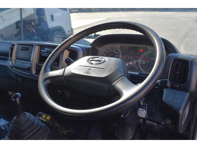 ヒノレンジャー 4トンダンプ・4tダンプ・6速マニュアル・6MT・左電動格納ミラー・荷台フックピン・電動コボレーン(30枚目)