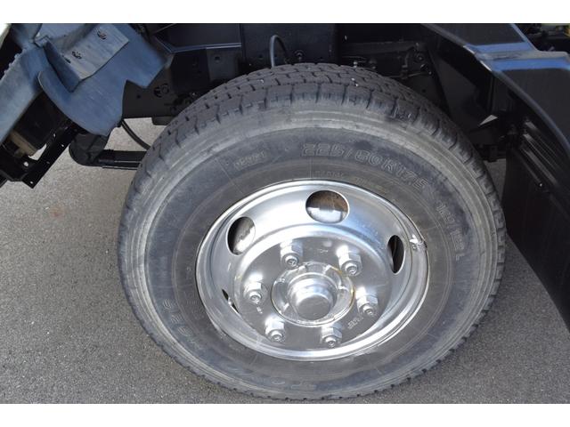 フォワード 4トン 4t 荷台塗装済み 6速マニュアル 6MT 電動コボレーン 荷台フックピン ディーゼルターボ 左電動格納ミラー キーレス(40枚目)