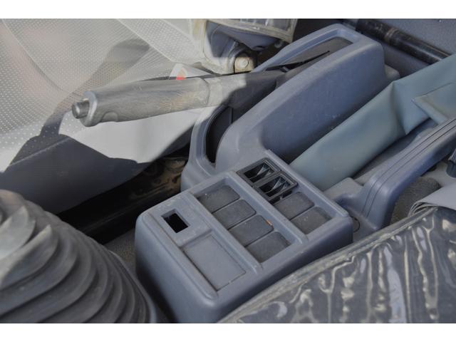 フォワード 4トン 4t 荷台塗装済み 6速マニュアル 6MT 電動コボレーン 荷台フックピン ディーゼルターボ 左電動格納ミラー キーレス(60枚目)