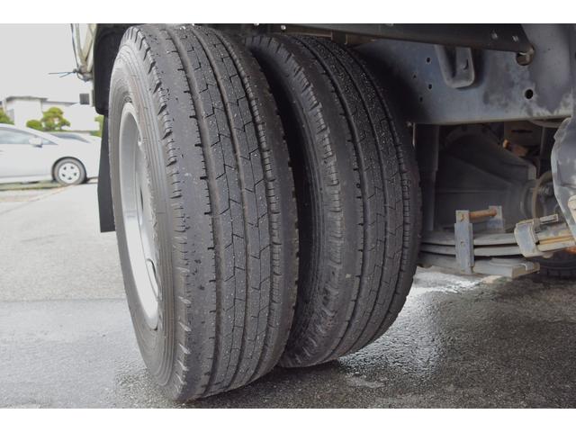 デュトロ 　２トン　２ｔ　幌車　ＡＴ　オートマ　アイドリングストップ　ＥＴＣ　プリクラッシュセーフティ　車線逸脱警報　左ドアミラー電動格納　荷室作業灯（24枚目）