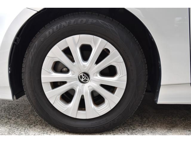 プリウス Ｓ　キーフリー　オートリトラクトミラー　純正ディスプレイ　ナビ　ミラキャスト　ブルートゥース　ＥＴＣ　バックカメラ　オートＬＥＤヘッドライト　セーフティセンス　ＬＴＡ　ＲＳＡ　クルコン　オートエアコン（37枚目）