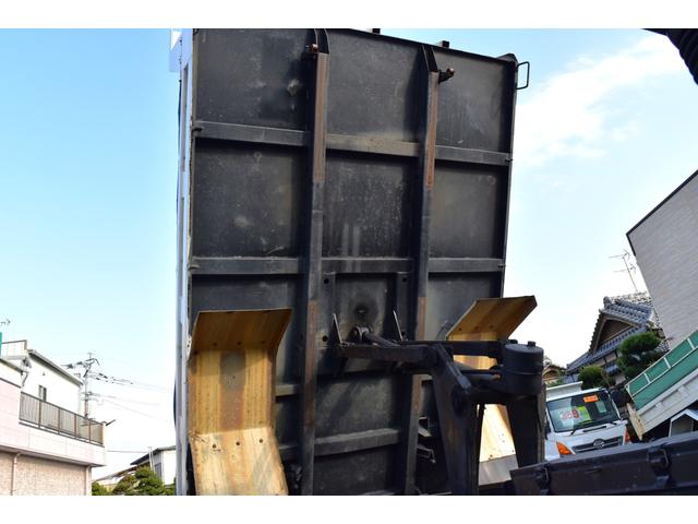 ヒノレンジャー ダンプ　４トンダンプ　４ｔダンプ　ＡＴ　オートマ　左電動格納ミラー　ＥＴＣ（27枚目）